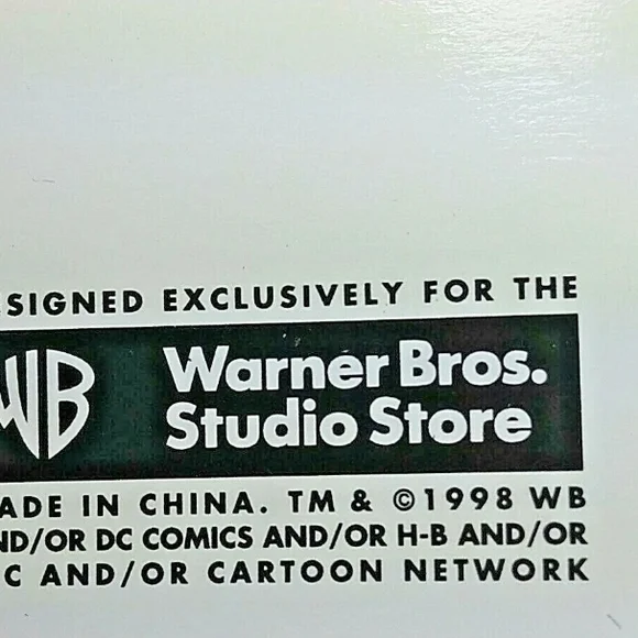 Tweety Bird NWT Warner Bros Studio 1998 Bean Bag Plush Toy 8" Flower Shirt - Picture 8 of 8